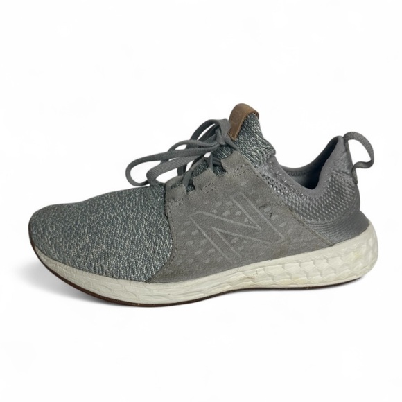 New Balance Shoes - New Balance Gray Athletic Shoes with Seamless Upper size 9.5